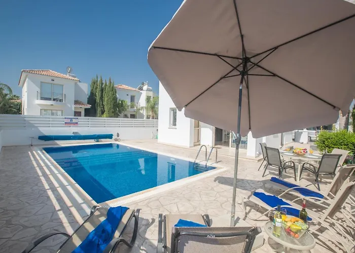 Palm 17 Protaras